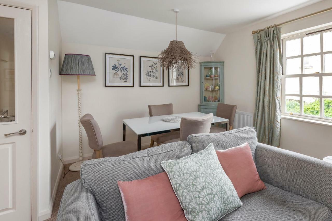 The Old Smithy Loft Apartment Bath Luaran gambar
