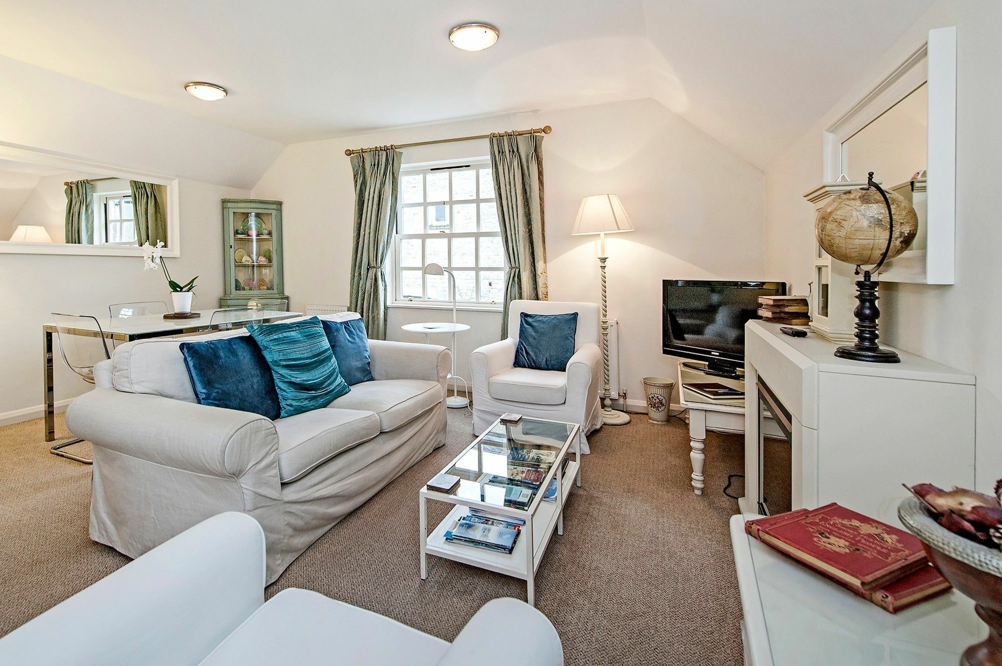 The Old Smithy Loft Apartment Bath Luaran gambar